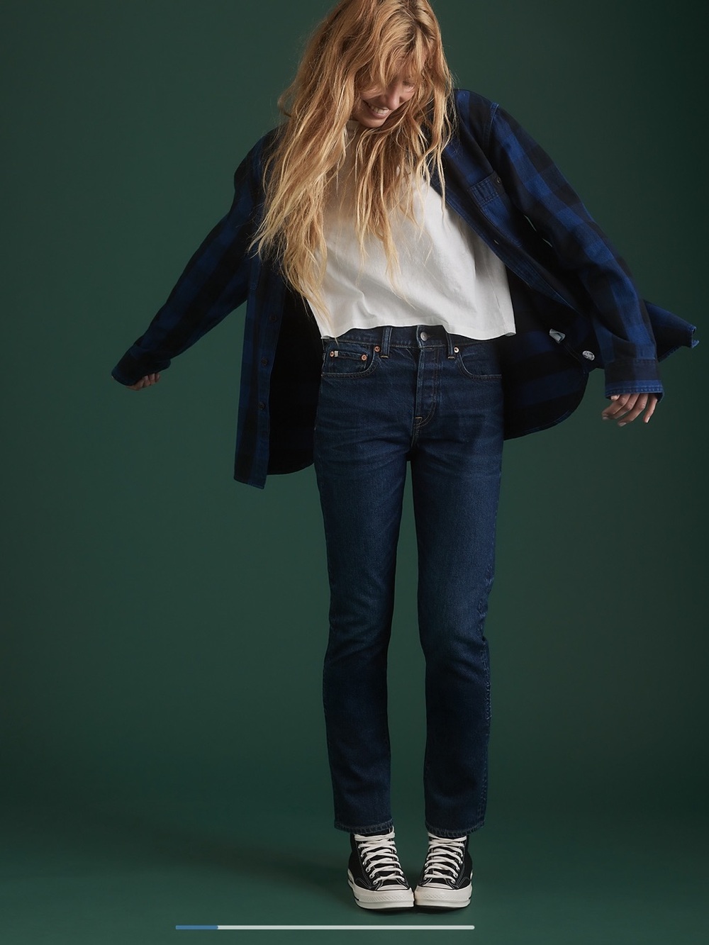 AE77 Premium Straight
Crop Jean
